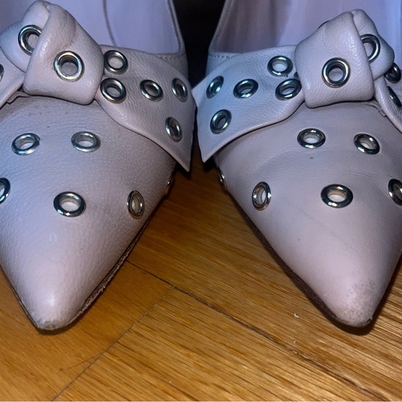 Kate Spade Blush New York Women's Lia Grommet Leather Bow Pumps, size 9 - Picture 9 of 10